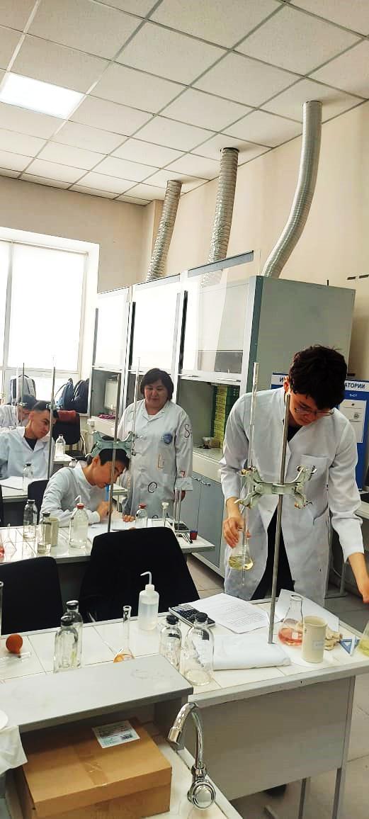 Кафедра «Химия» проводит подготовку команд, представляющих нашу страну по химии